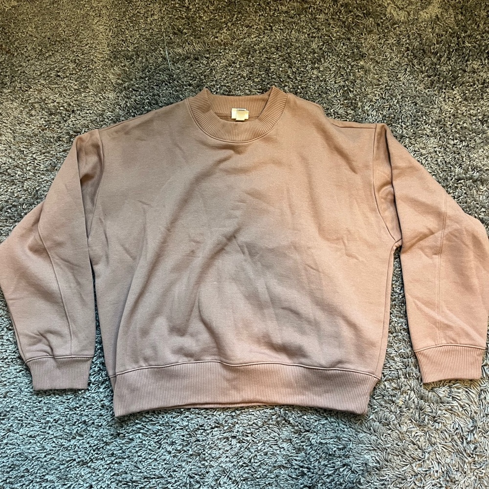Long sleeve too